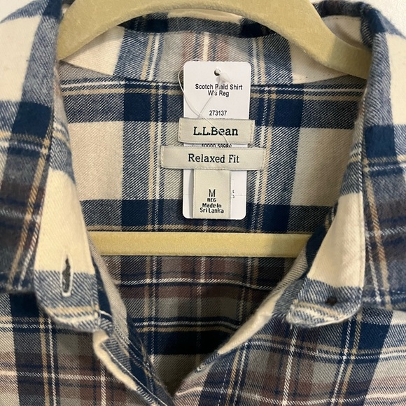 Women’s Flannel Shirt - Picture 2 of 8